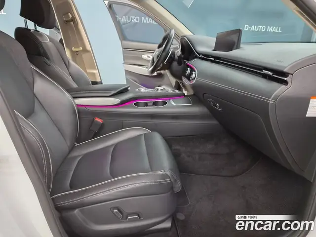 Genesis GV70 2022 0.1 автомат (гидро), миниатюра 11