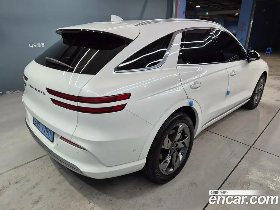 Genesis GV70 2022 0.1 автомат (гидро), фото 6