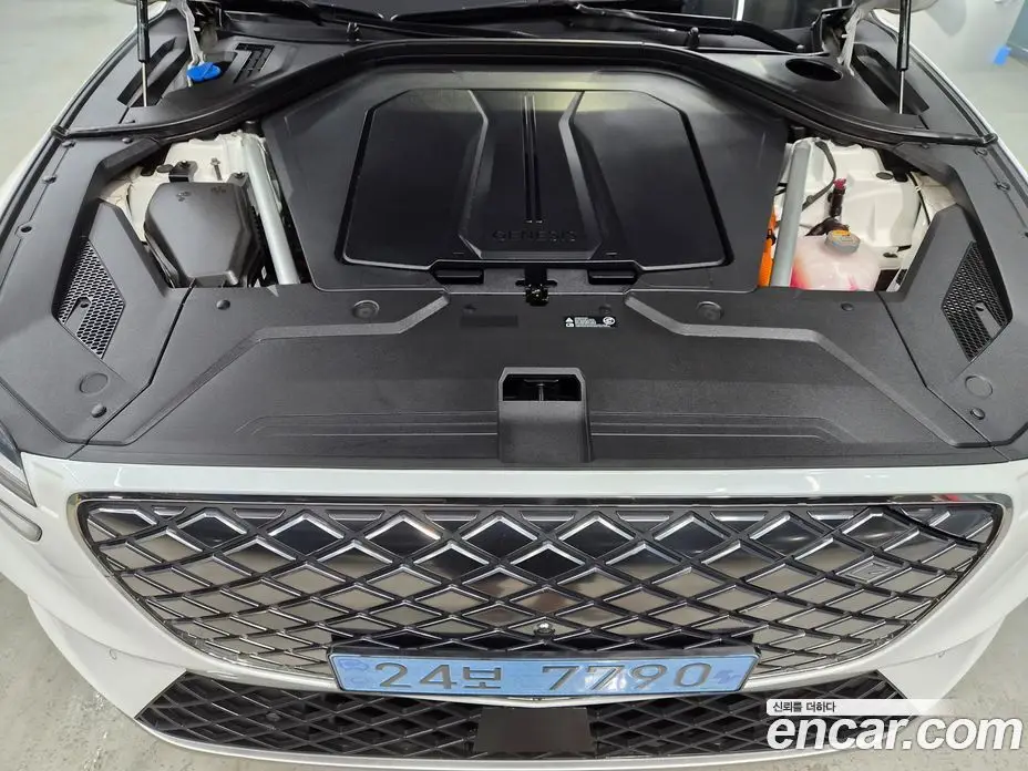 Genesis GV70 2022 0.1 автомат (гидро), фото 7