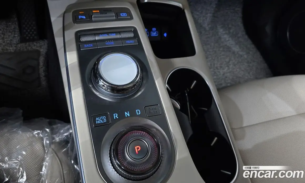 Genesis GV70 2023 2.5 автомат (гидро), фото 12