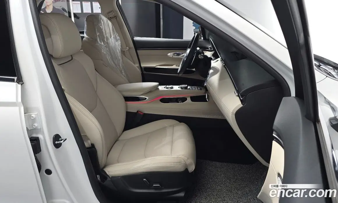 Genesis GV70 2023 2.5 автомат (гидро), фото 16