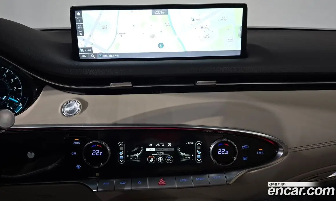 Genesis GV70 2023 2.5 автомат (гидро), фото 18