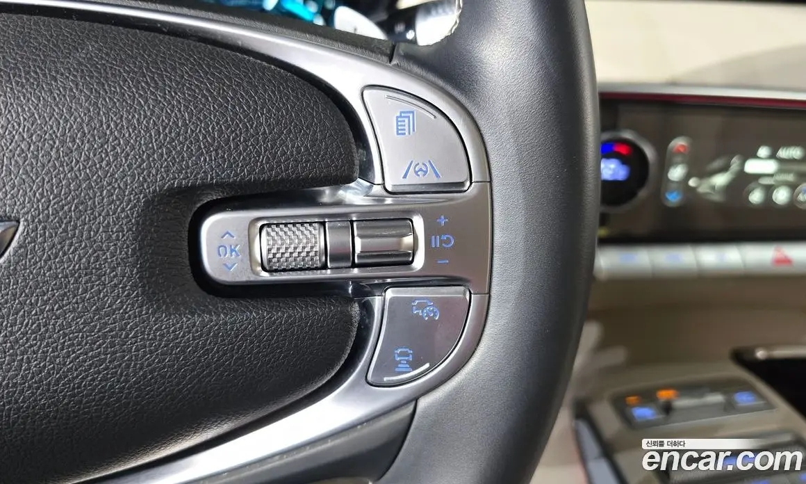 Genesis GV70 2023 2.5 автомат (гидро), фото 21