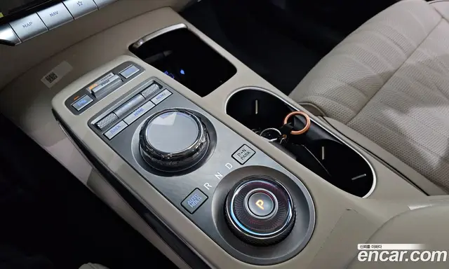 Genesis GV70 2023 2.5 автомат (гидро), миниатюра 12