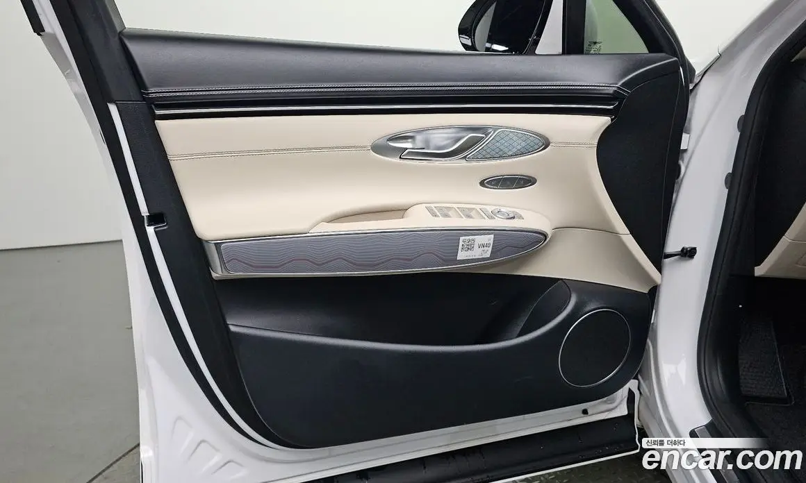 Genesis GV70 2023 2.5 автомат (гидро), фото 14