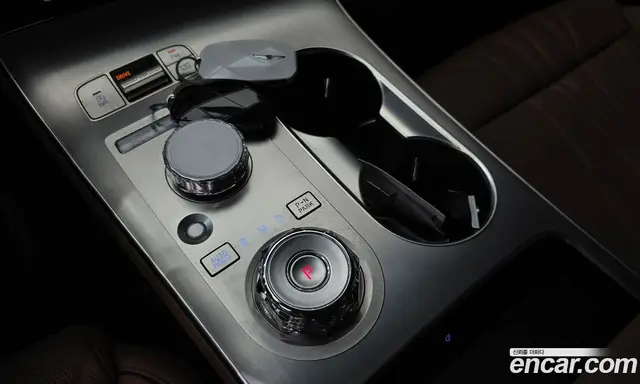 Genesis GV70 2024 2.5 автомат (гидро), миниатюра 12