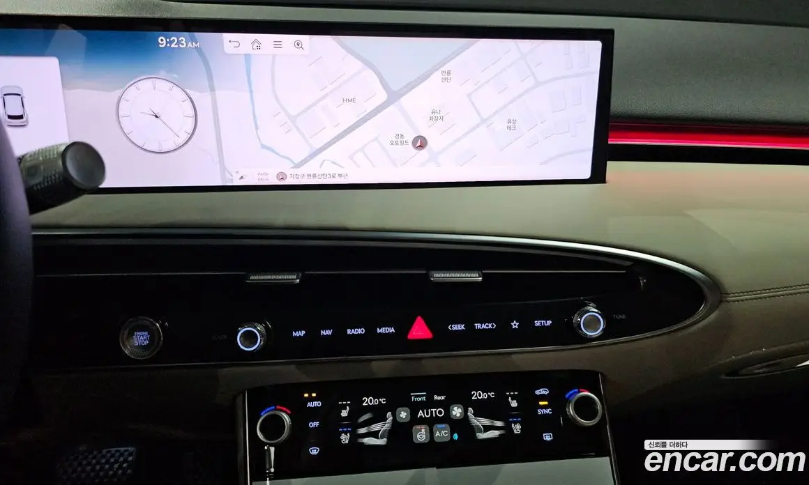 Genesis GV70 2025 2.5 автомат (гидро), фото 22