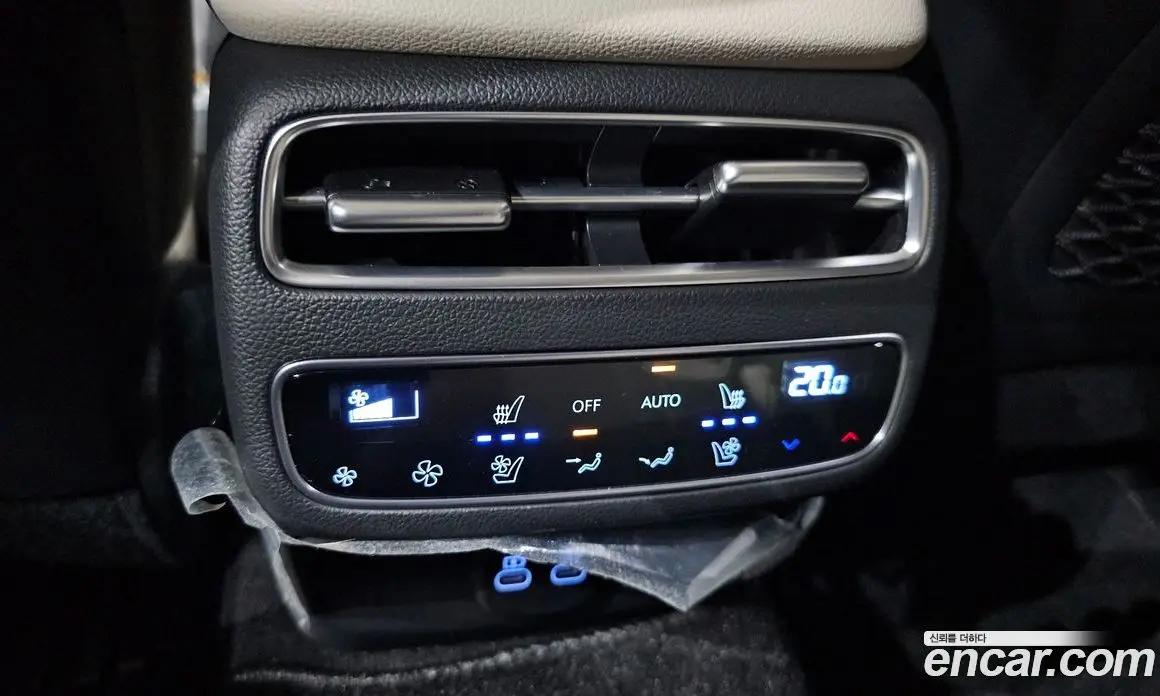 Genesis GV70 2025 2.5 автомат (гидро), фото 23