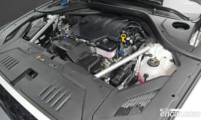 Genesis GV70 2025 2.5 автомат (гидро), миниатюра 6