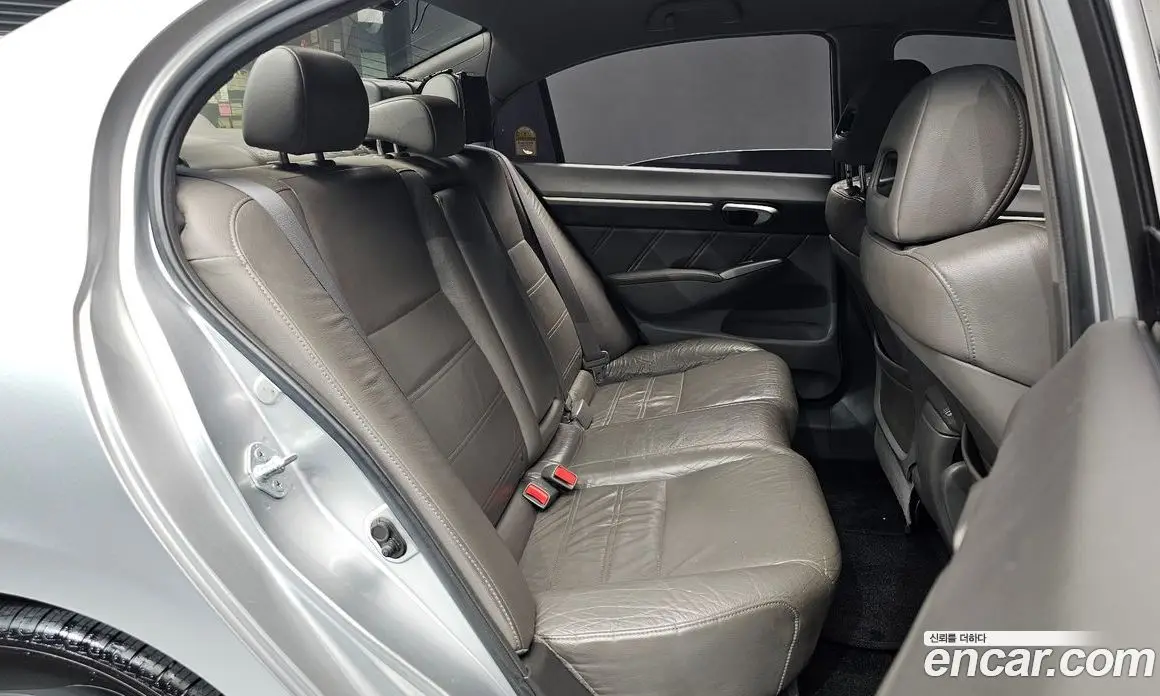 Honda Civic 2007 1.3 автомат (гидро), фото 11