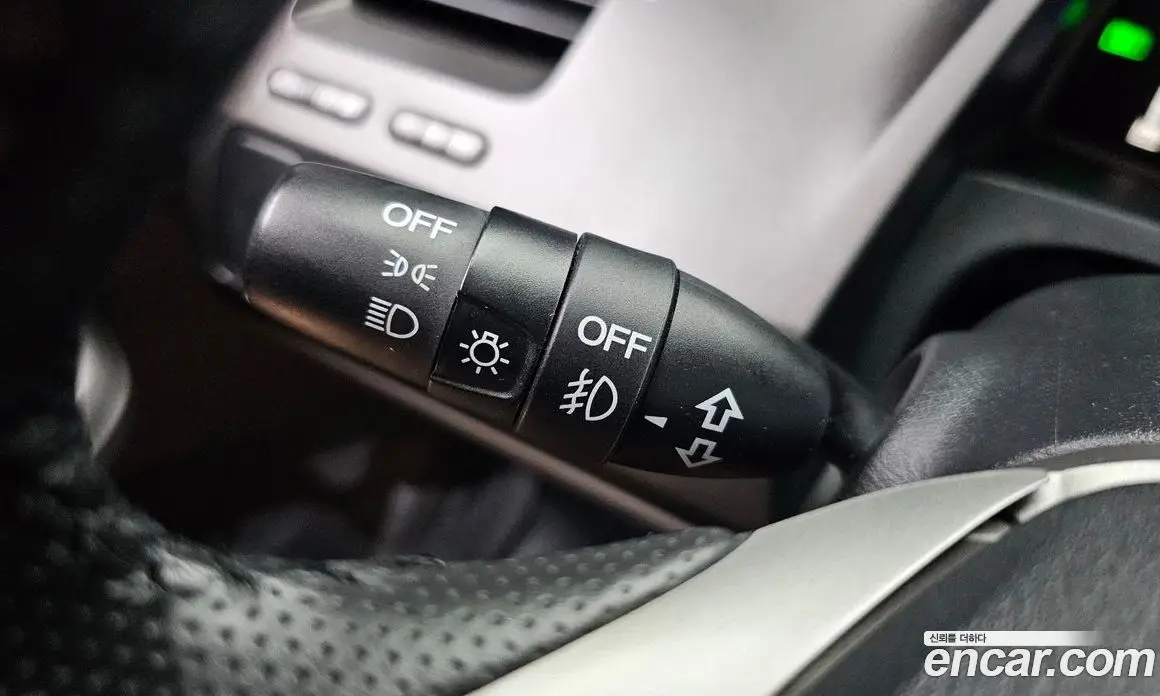 Honda Civic 2007 1.3 автомат (гидро), фото 16