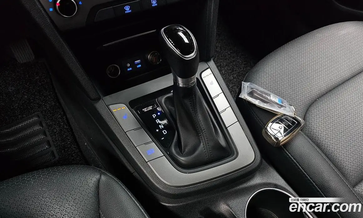 Hyundai Avante 2017 1.6 автомат (гидро), фото 11