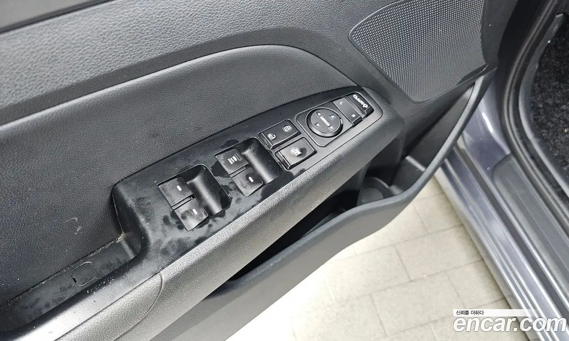 Hyundai Avante 2017 1.6 автомат (гидро), фото 26