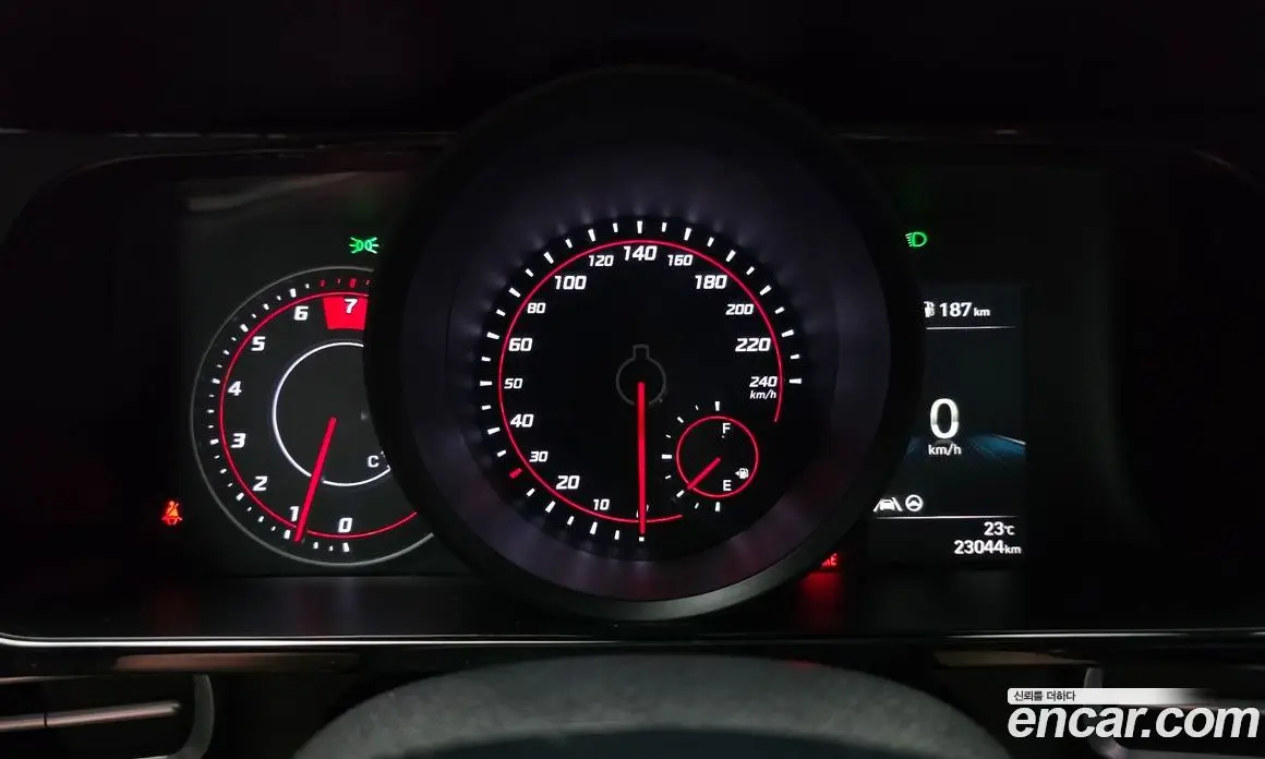 Hyundai Avante 2020 1.6 автомат (гидро), фото 11