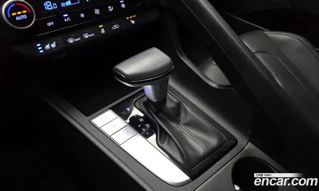 Hyundai Avante 2020 1.6 автомат (гидро), миниатюра 12