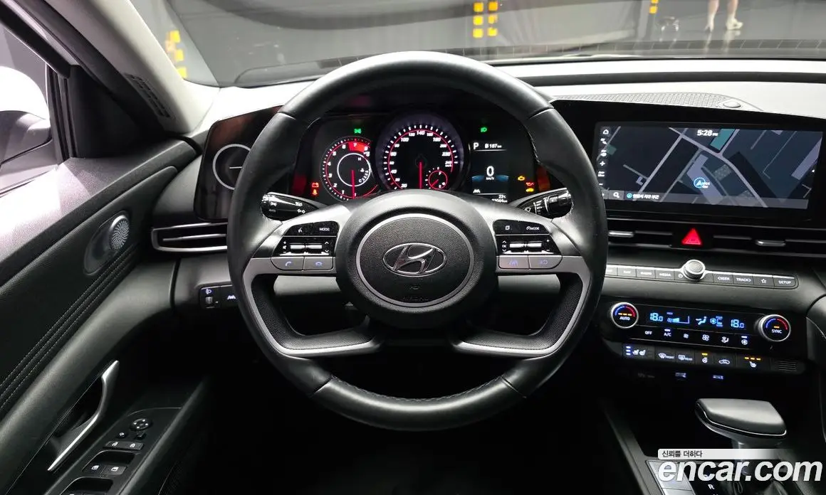 Hyundai Avante 2020 1.6 автомат (гидро), фото 19
