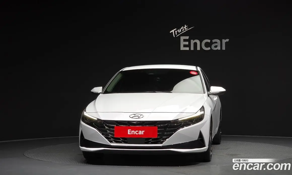 Hyundai Avante 2020 1.6 автомат (гидро), фото 3