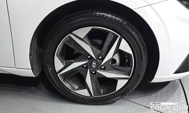 Hyundai Avante 2020 1.6 автомат (гидро), миниатюра 7