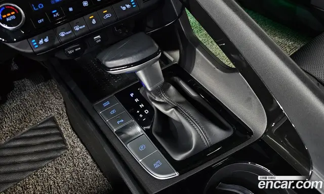 Hyundai Avante 2021 1.6 автомат (гидро), миниатюра 12