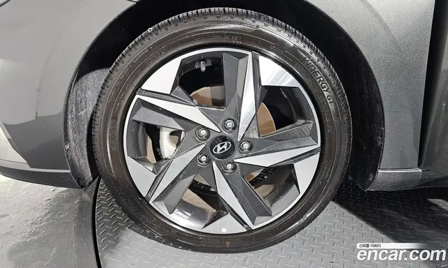 Hyundai Avante 2021 1.6 автомат (гидро), миниатюра 5