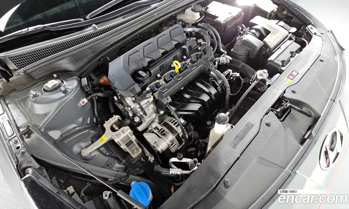 Hyundai Avante 2021 1.6 автомат (гидро), фото 6