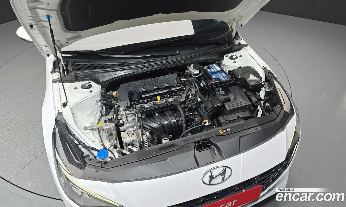 Hyundai Avante 2021 1.6 автомат (гидро), фото 6