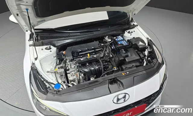 Hyundai Avante 2021 1.6 автомат (гидро), миниатюра 6