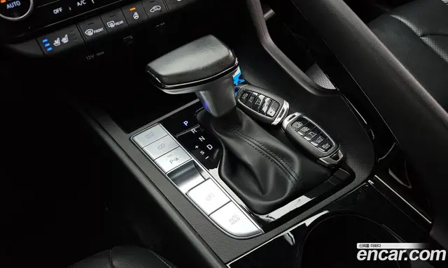 Hyundai Avante 2022 1.6 автомат (гидро), миниатюра 12