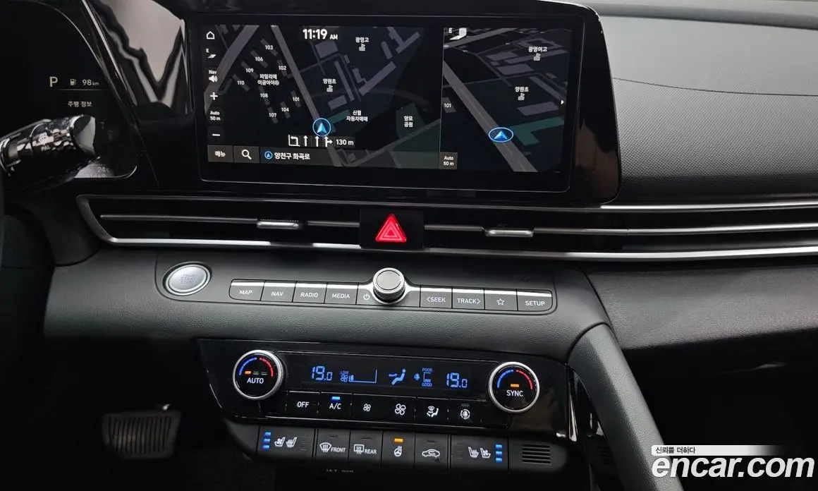 Hyundai Avante 2022 1.6 автомат (гидро), фото 21