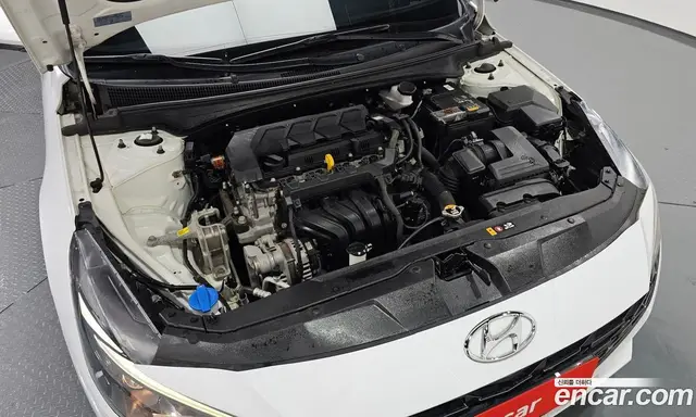 Hyundai Avante 2022 1.6 автомат (гидро), миниатюра 6