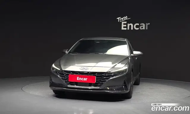 Hyundai Avante 2022 1.6 автомат (гидро), миниатюра 3