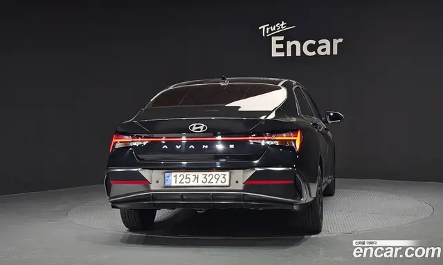 Hyundai Avante 2023 1.6 автомат (гидро), миниатюра 4