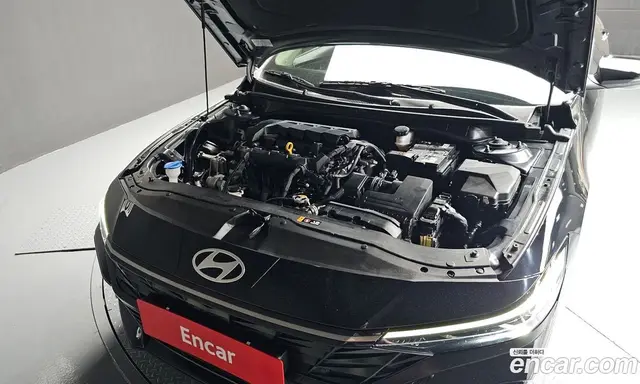 Hyundai Avante 2023 1.6 автомат (гидро), миниатюра 6