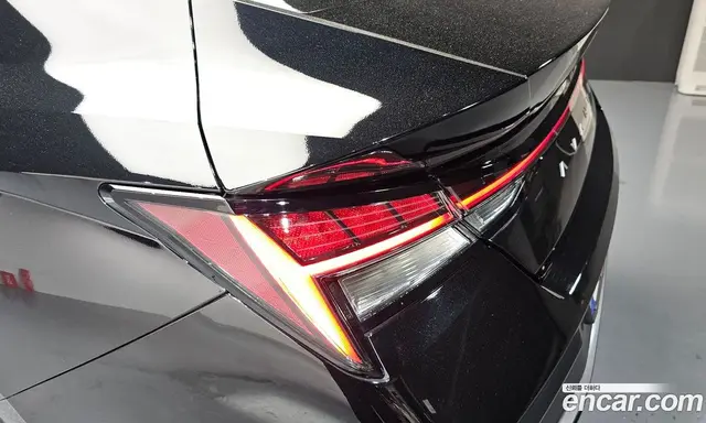 Hyundai Avante 2023 1.6 автомат (гидро), миниатюра 9