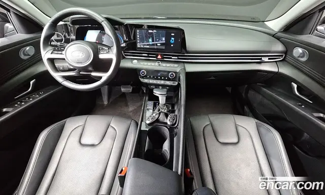 Hyundai Avante 2023 1.6 автомат (гидро), миниатюра 10