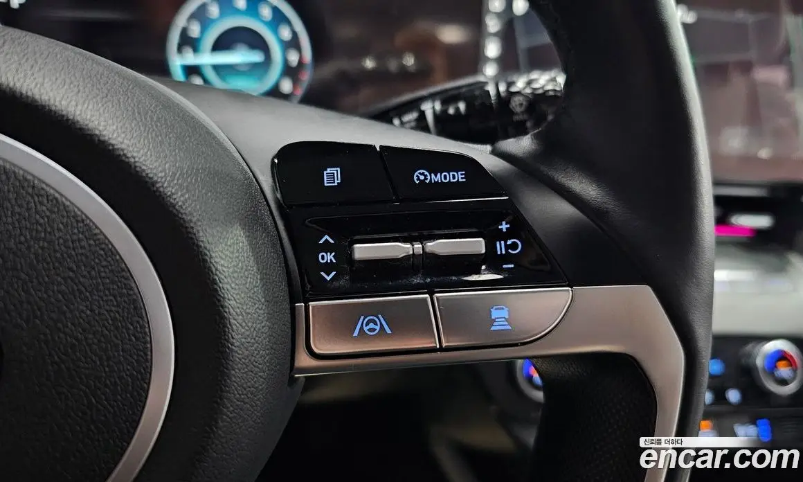Hyundai Avante 2023 1.6 автомат (гидро), фото 21