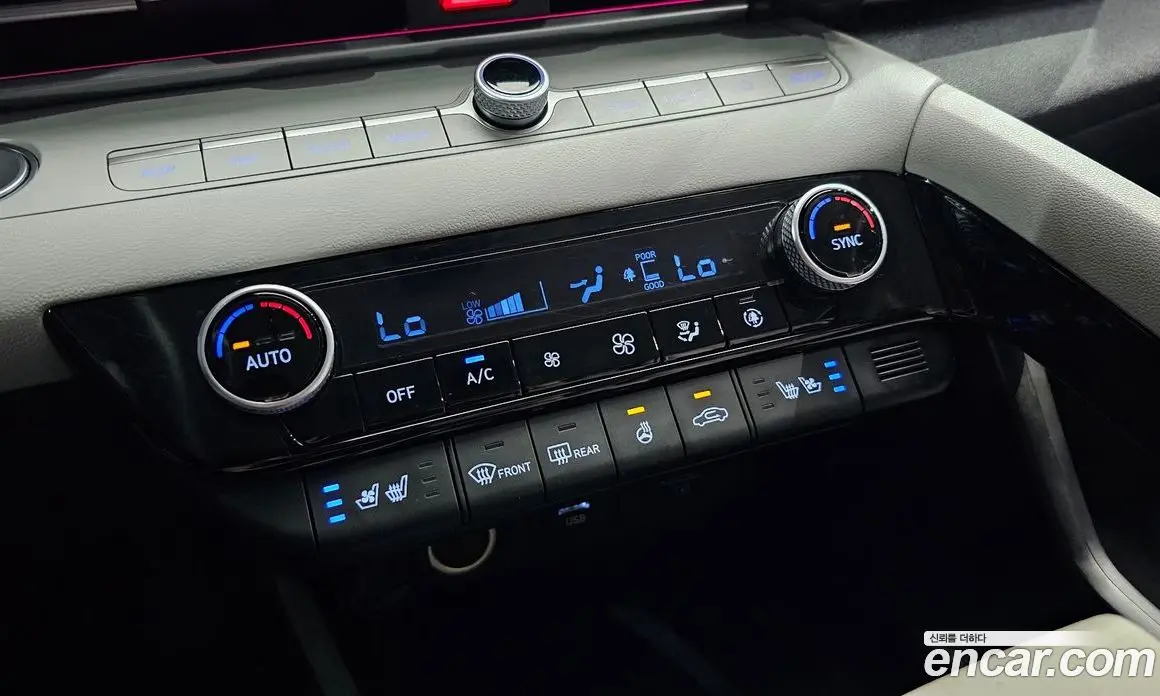 Hyundai Avante 2023 1.6 автомат (гидро), фото 29