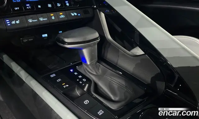 Hyundai Avante 2023 1.6 автомат (гидро), миниатюра 11