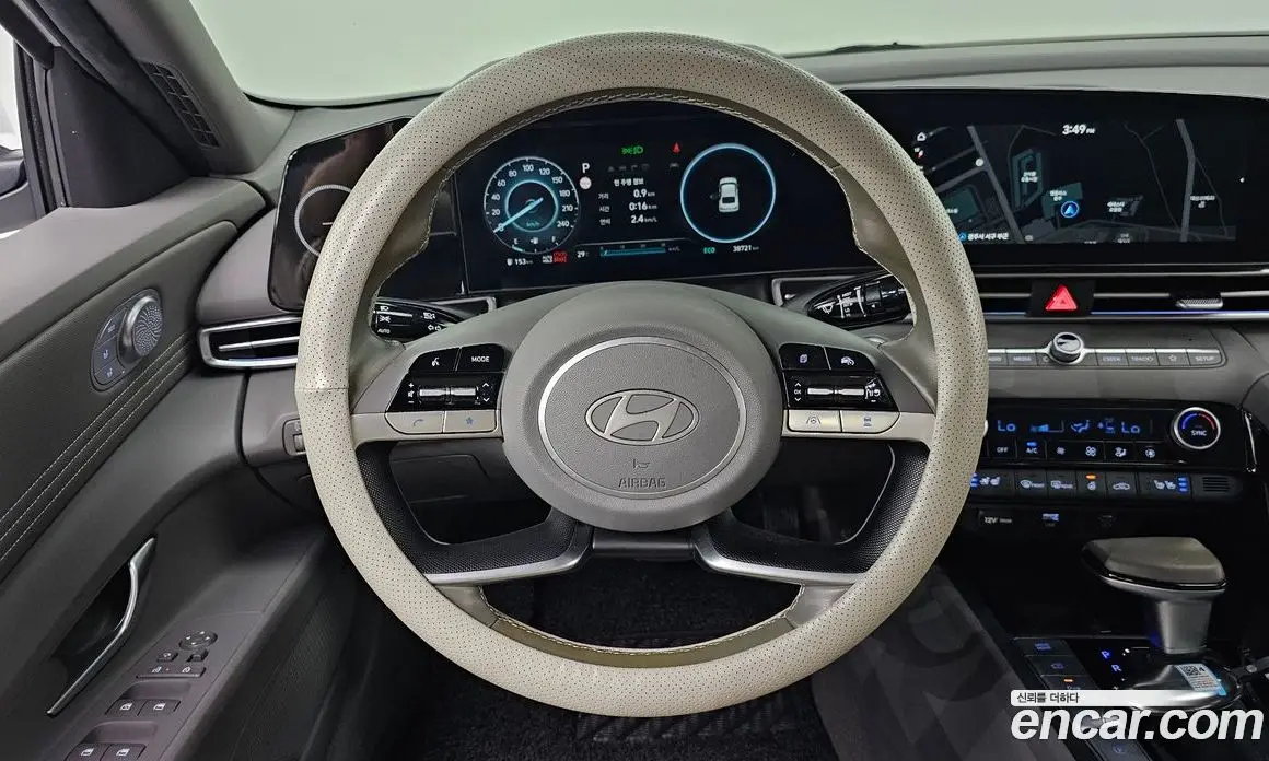 Hyundai Avante 2023 1.6 автомат (гидро), фото 19