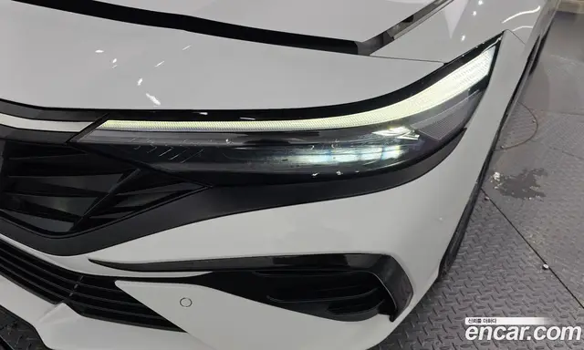 Hyundai Avante 2023 1.6 автомат (гидро), миниатюра 8