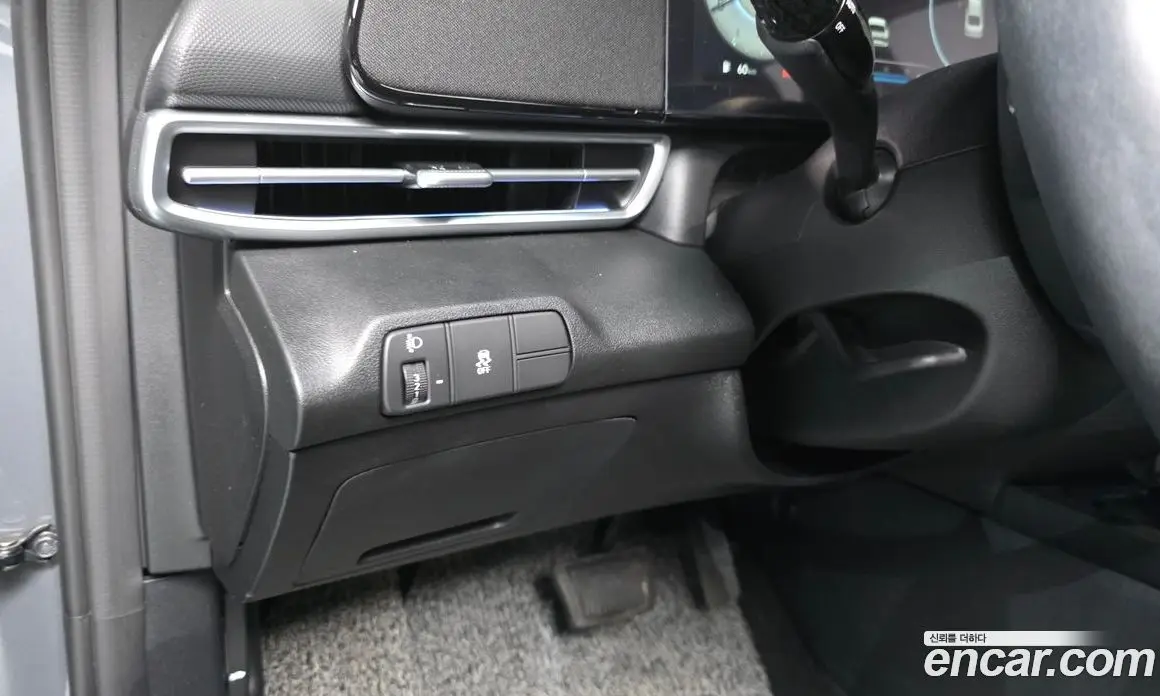 Hyundai Avante 2024 1.6 автомат (гидро), фото 27