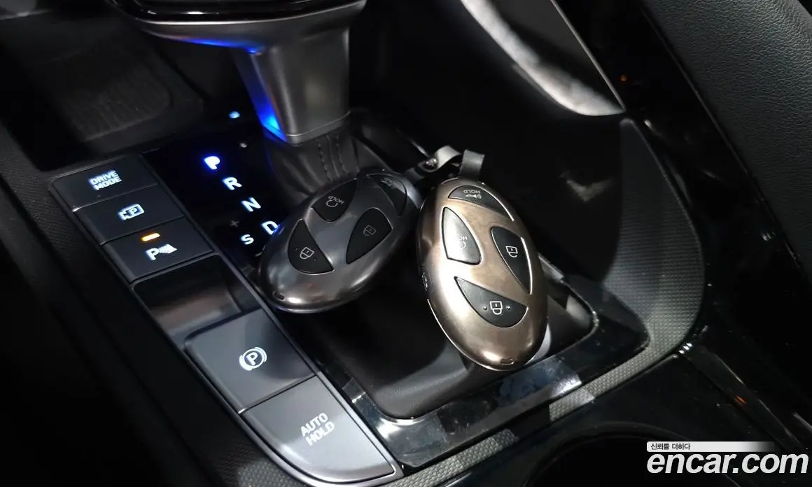 Hyundai Avante 2024 1.6 автомат (гидро), фото 31