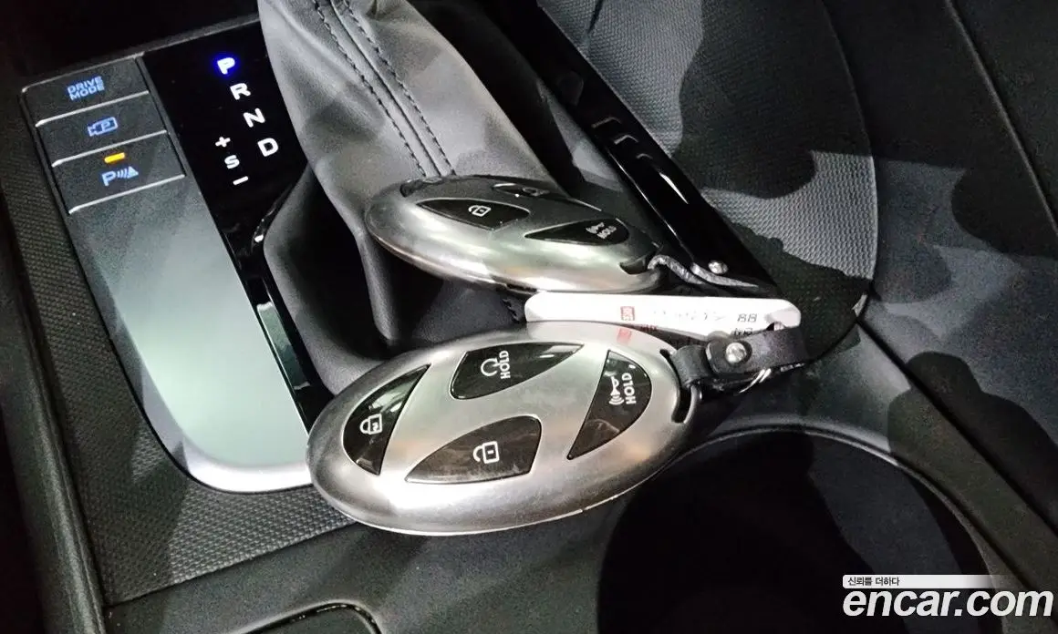 Hyundai Avante 2024 1.6 автомат (гидро), фото 21