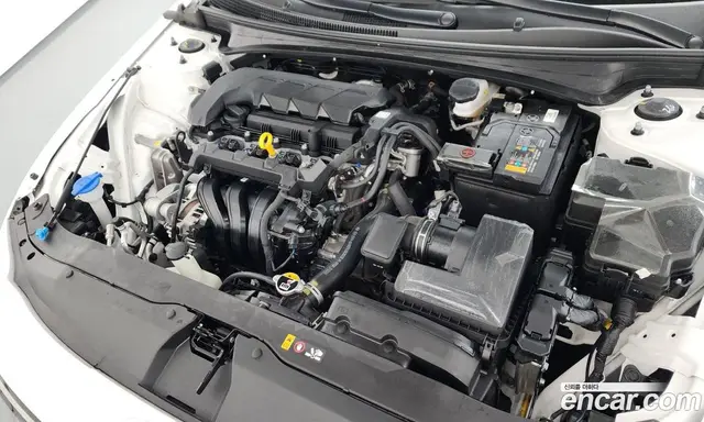 Hyundai Avante 2024 1.6 автомат (гидро), миниатюра 6