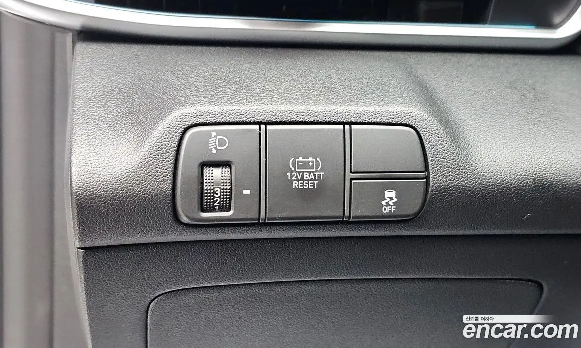 Hyundai Avante 2025 1.6 автомат (гидро), фото 14