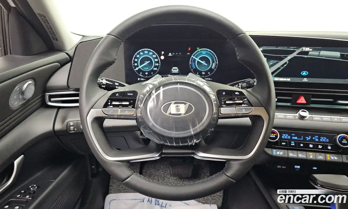 Hyundai Avante 2025 1.6 автомат (гидро), фото 15