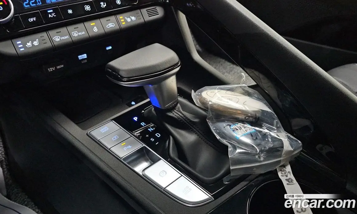 Hyundai Avante 2025 1.6 автомат (гидро), фото 9