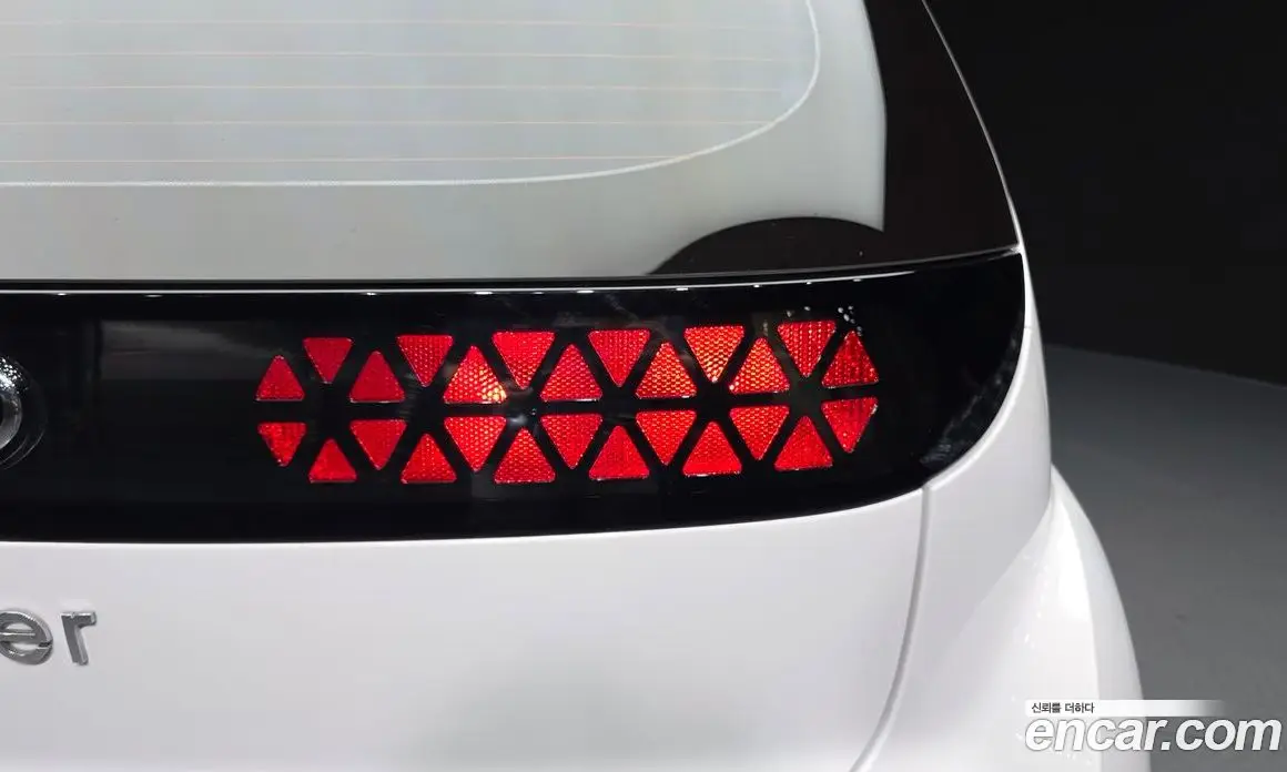 Hyundai Casper 2022 1.0 автомат (гидро), фото 9