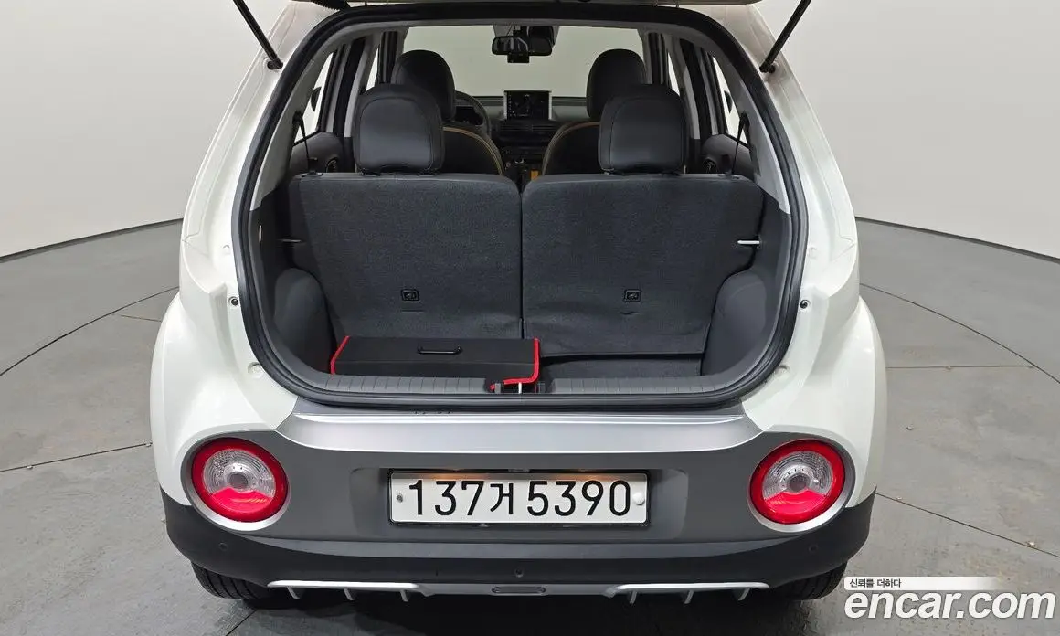 Hyundai Casper 2023 1.0 автомат (гидро), фото 23