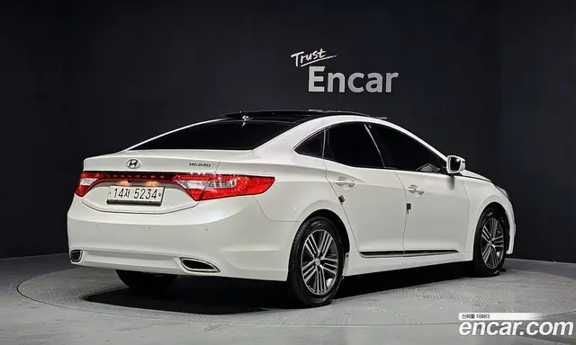 Hyundai Grandeur 2014 2.4 автомат (гидро), миниатюра 2
